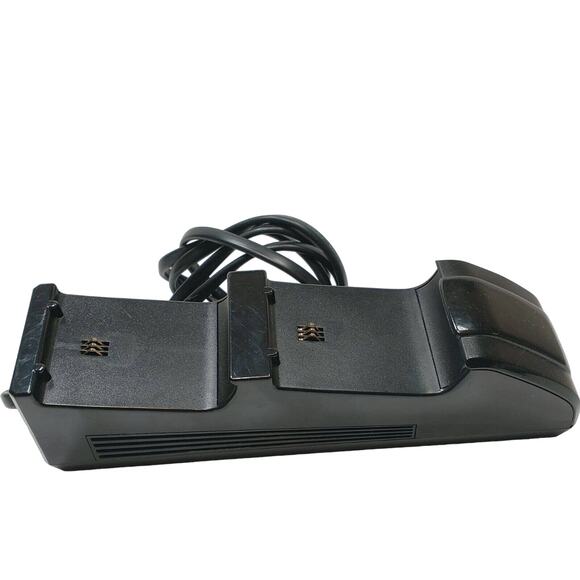 NYKO Charge Base Dock Station for XBOX 360 for Wireless Rechargeable Controller - Picture 1 of 4